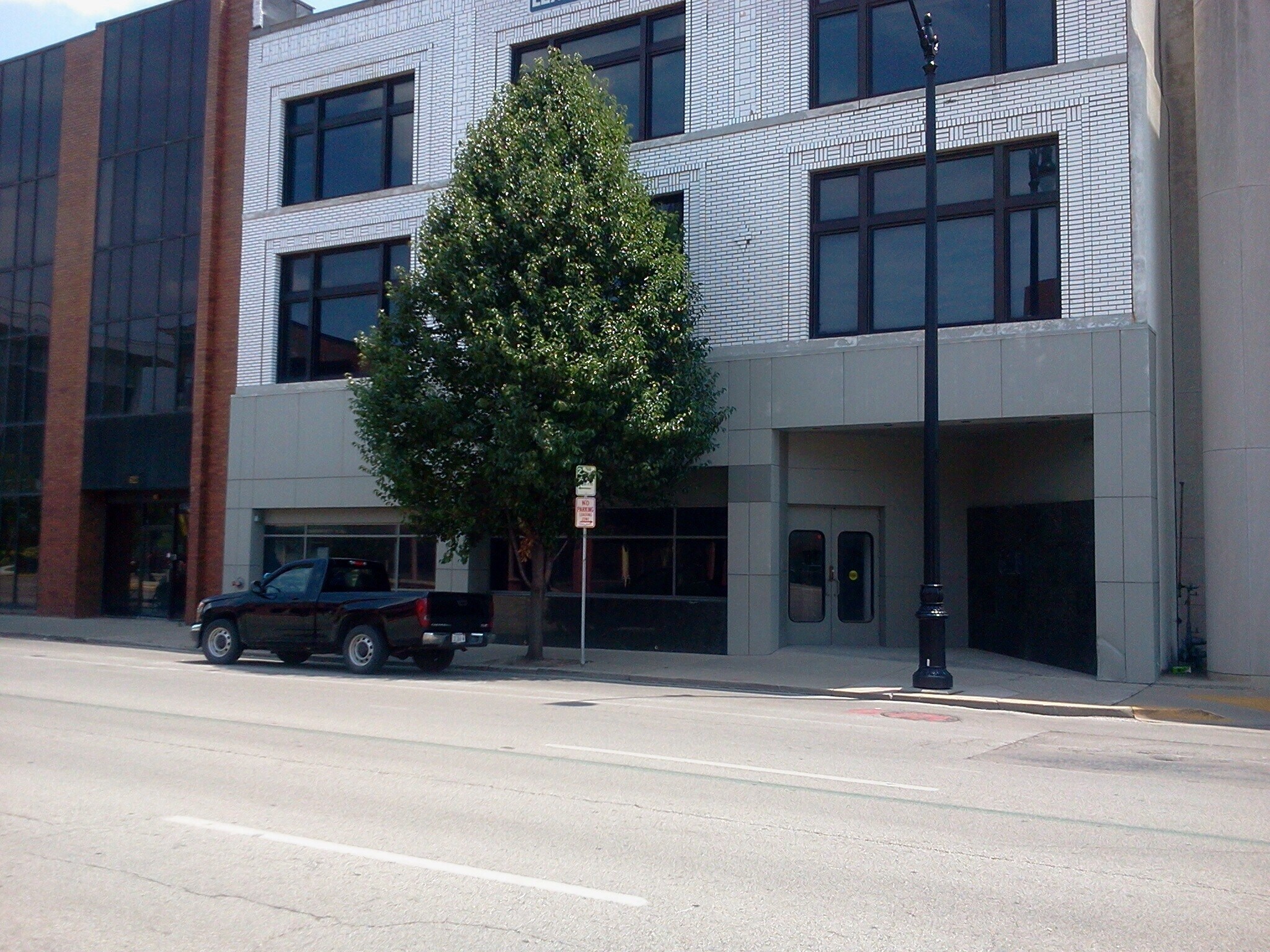 618 E Washington St, Springfield, IL for sale Building Photo- Image 1 of 1