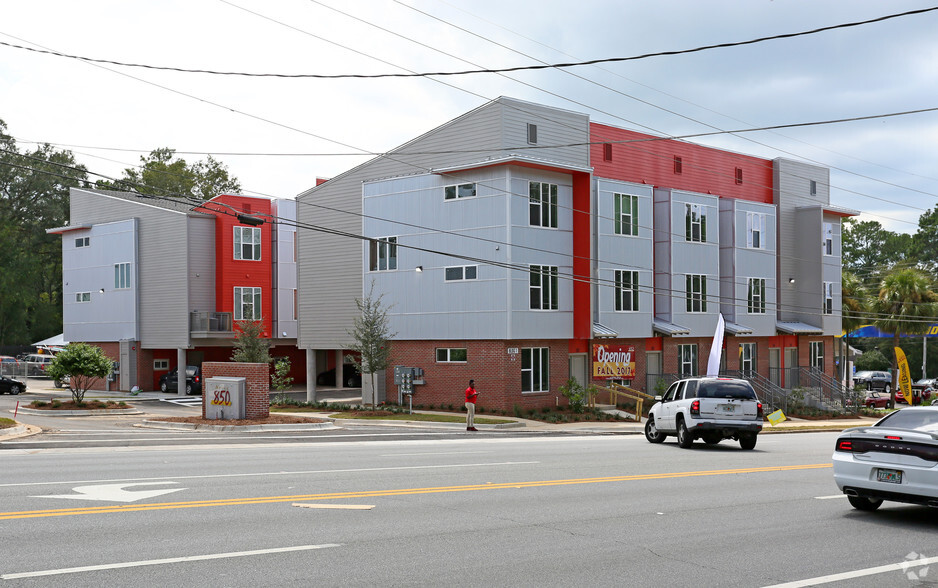 1857 W Pensacola St, Tallahassee, FL for sale - Primary Photo - Image 1 of 1