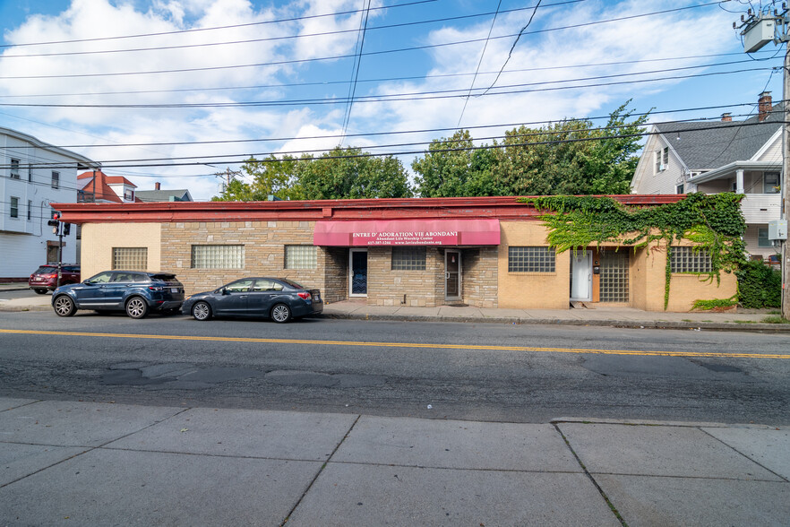 135 Hancock St, Everett, MA for sale - Building Photo - Image 1 of 1