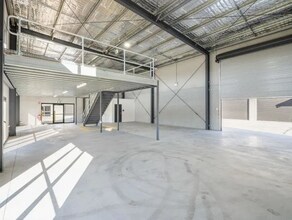 62 Camfield Dr, Heatherbrae for lease Interior Photo- Image 1 of 3