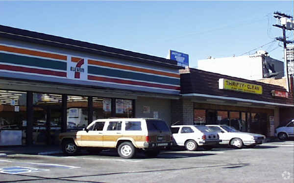 1449 S La Cienega Blvd, Los Angeles, CA for lease - Building Photo - Image 3 of 4