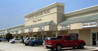 2445-2499 SE Dixie Hwy, Stuart, FL for sale - Building Photo - Image 1 of 1