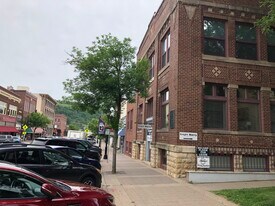 433 W 3rd St, Red Wing MN - Commercial Real Estate