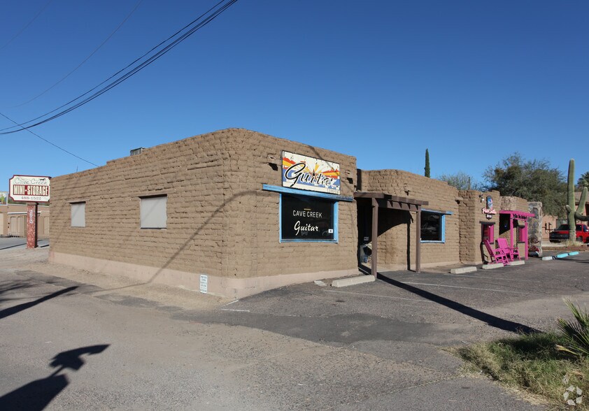 6220 E Cave Creek Rd, Cave Creek, AZ for sale - Primary Photo - Image 1 of 1