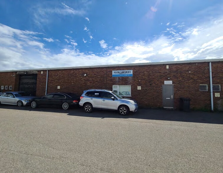 5-6 Telford Rd, Exhall for lease - Building Photo - Image 3 of 3