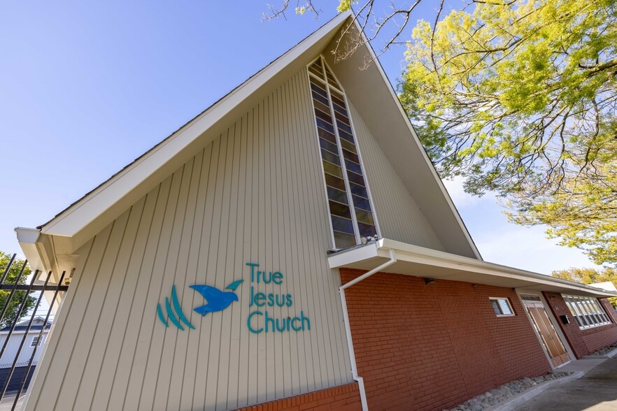 2416 Sloat Way, Sacramento, CA for sale - Building Photo - Image 1 of 16