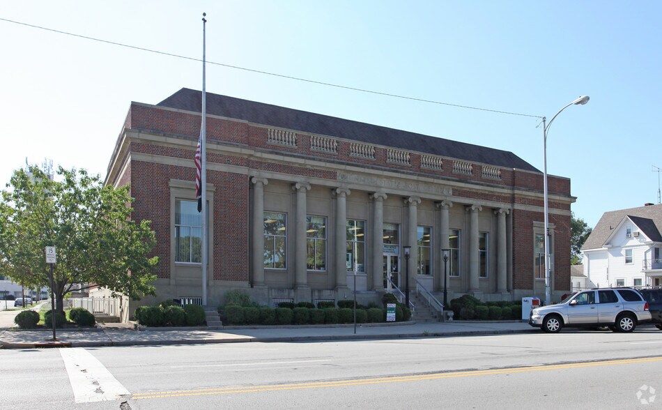 305 S Market St, Troy, OH for lease - Building Photo - Image 1 of 3