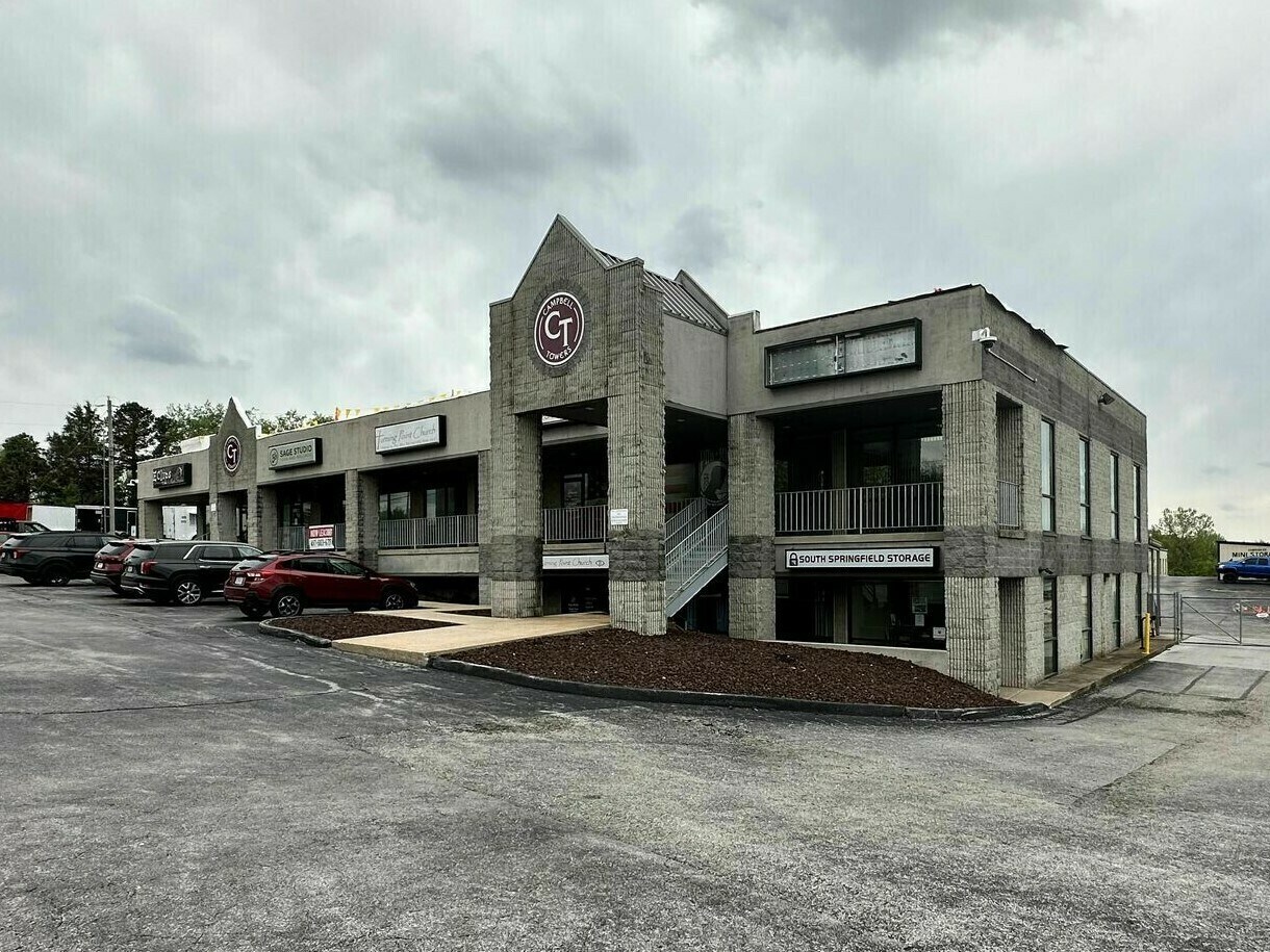 5133 S Campbell Ave, Springfield, MO 65810