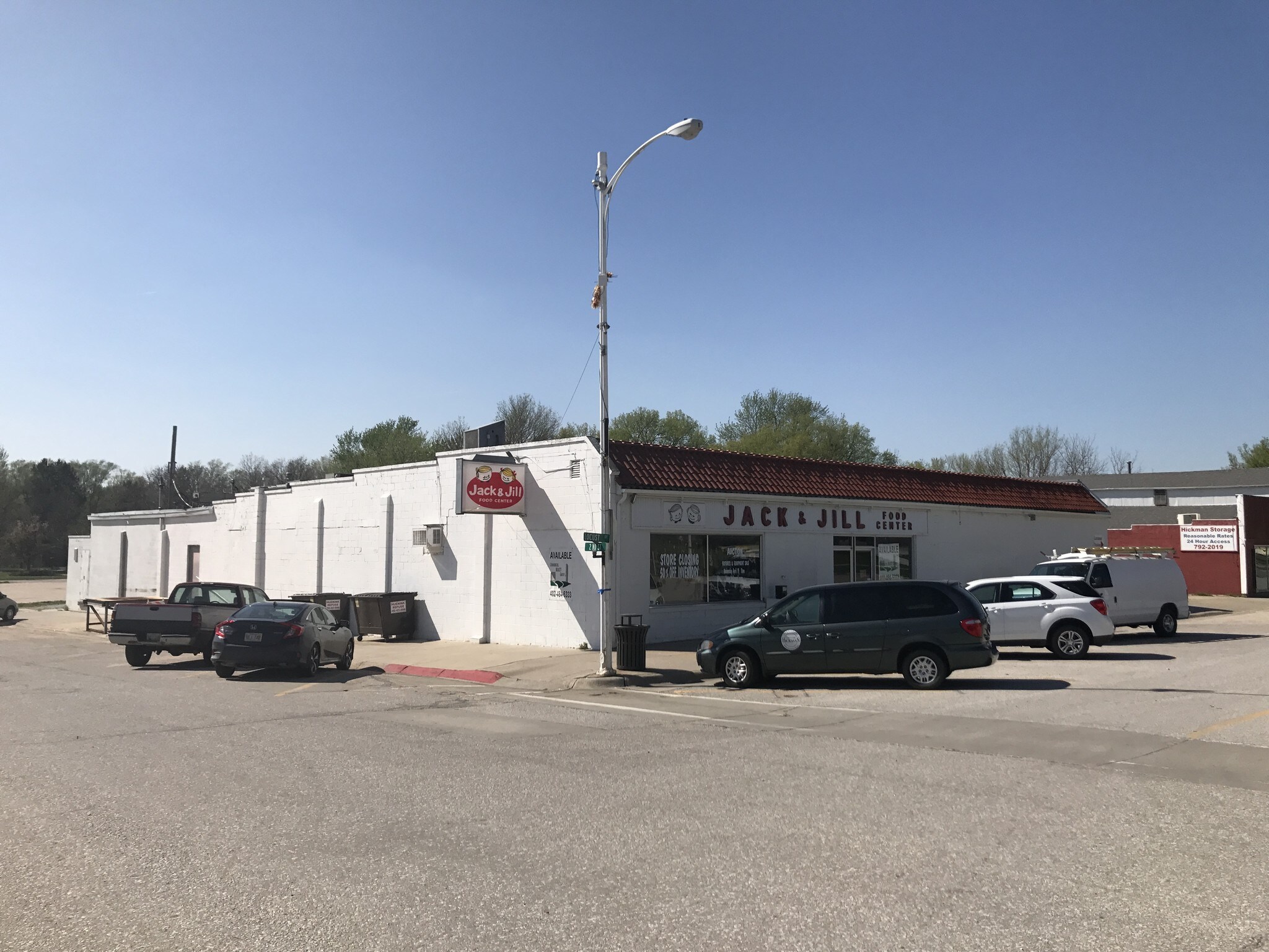 217 Locust St, Hickman, NE for sale Primary Photo- Image 1 of 1