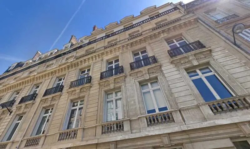 Office in Paris for lease - Building Photo - Image 2 of 7