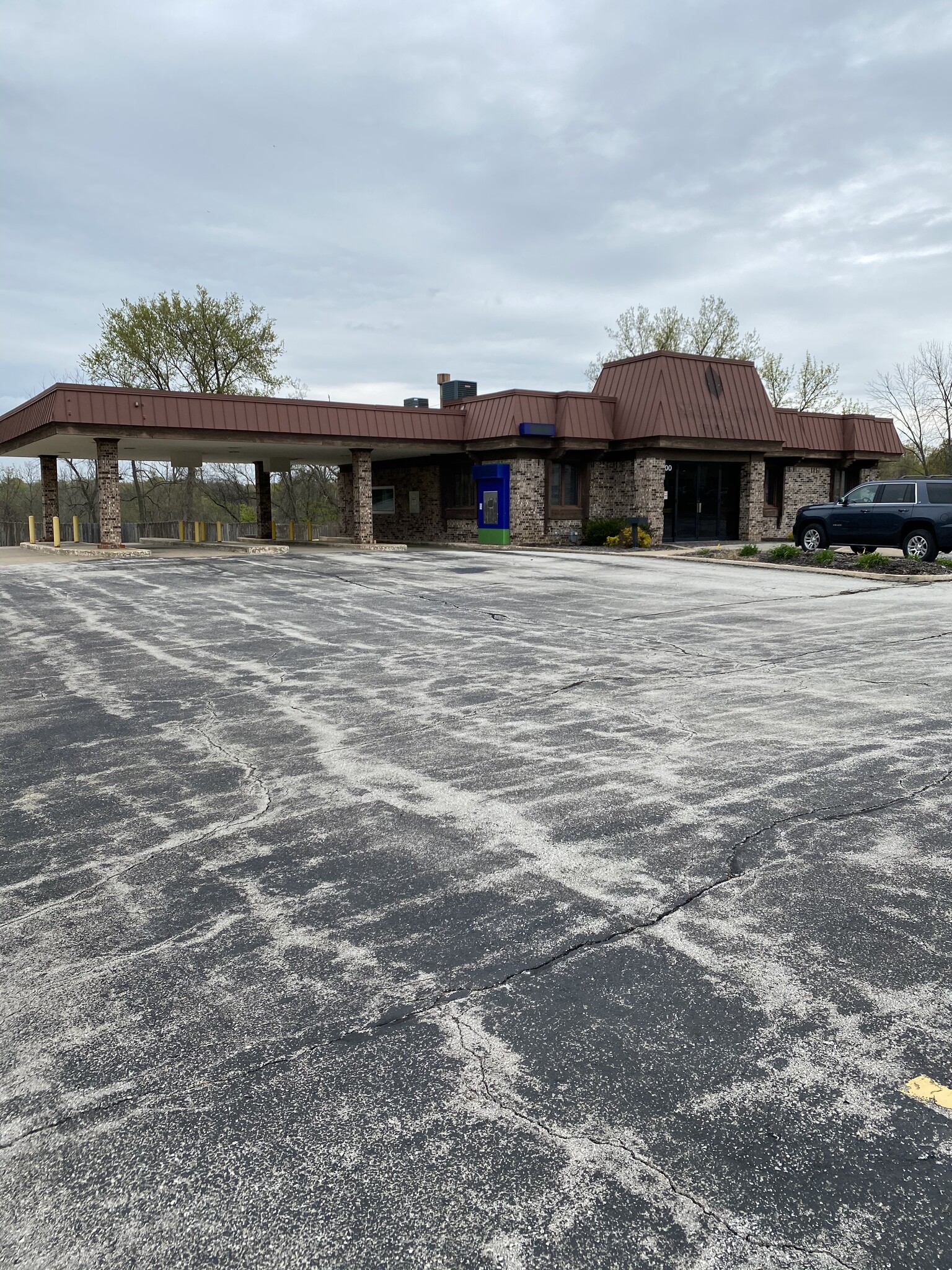 3400 E Red Bridge Rd, Kansas City, MO for sale Building Photo- Image 1 of 1