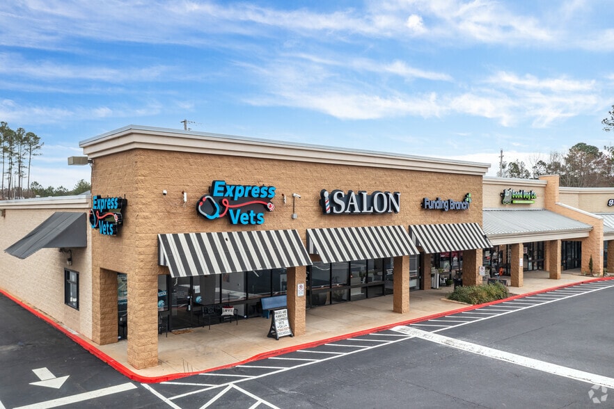 4200 Wade Green Rd, Kennesaw, GA for lease - Building Photo - Image 3 of 8