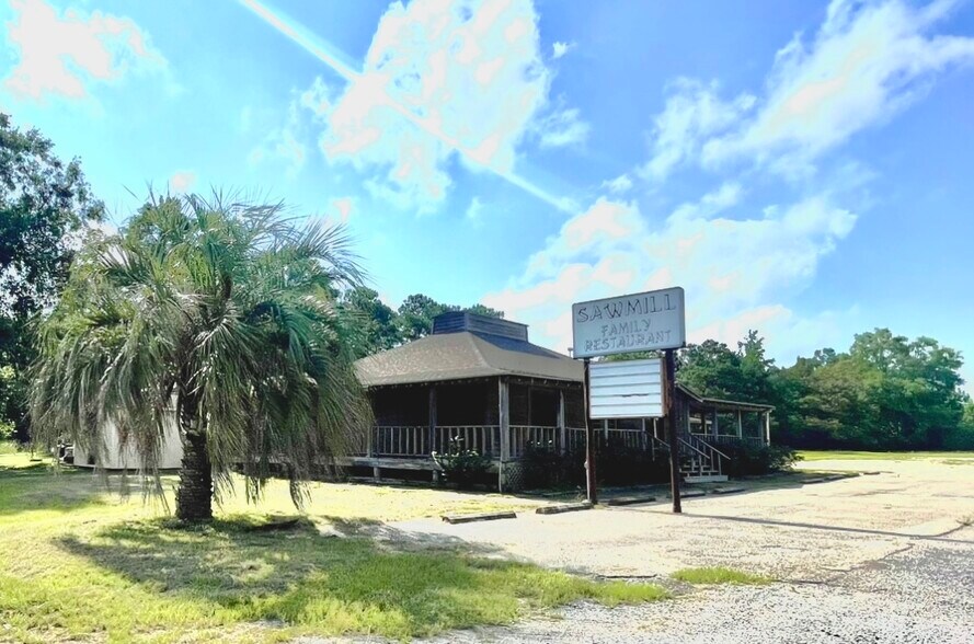 2205 Highway 49, Wiggins, MS 39577 2205 US Hwy 49 Wiggins, MS 39577