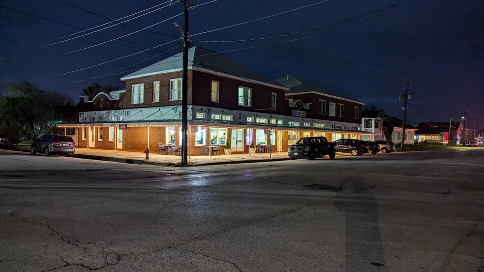 1502 39th St, Galveston, TX for sale - Building Photo - Image 3 of 42