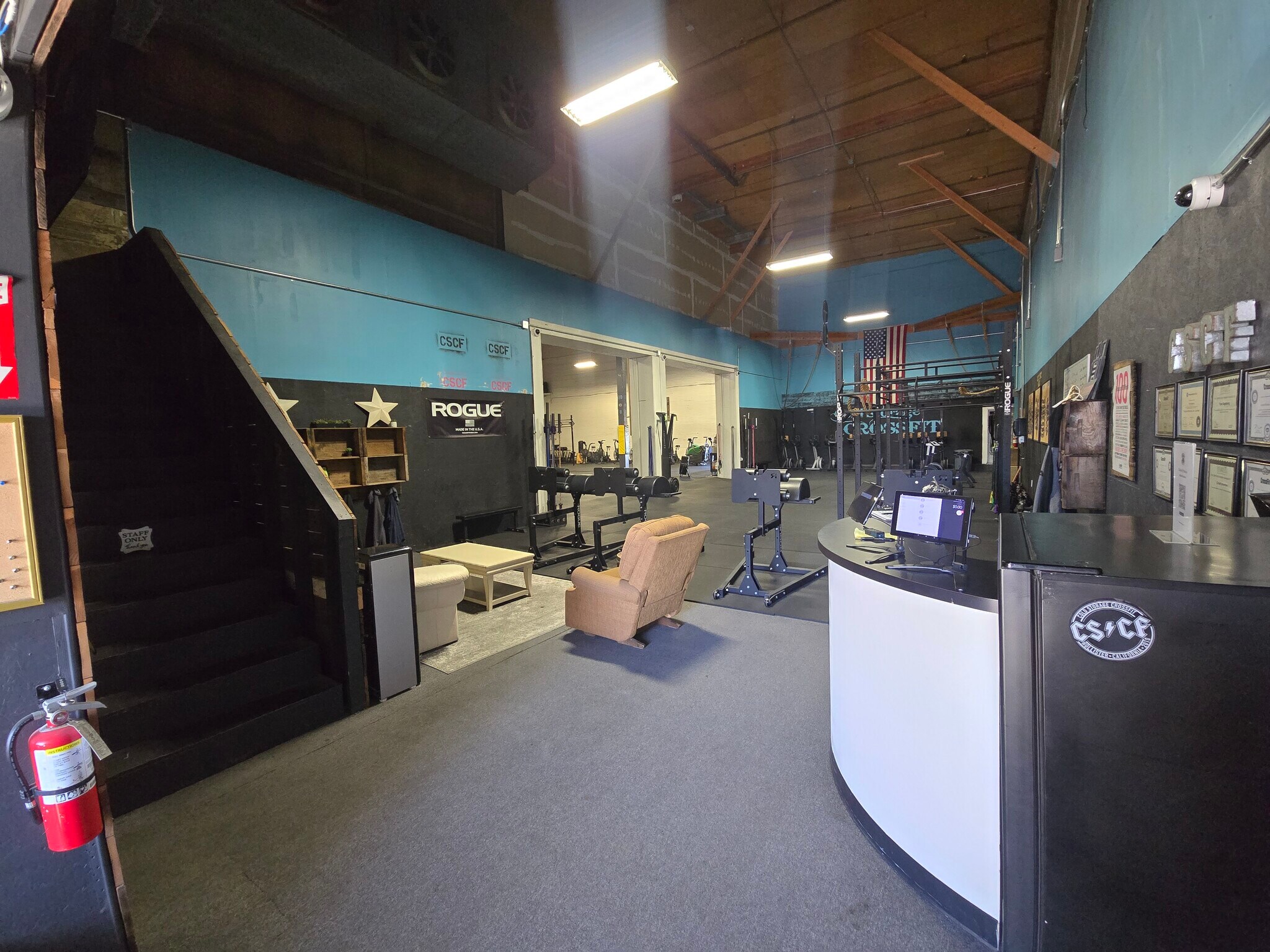 320 Hillcrest Rd, Hollister, CA for lease Interior Photo- Image 1 of 8