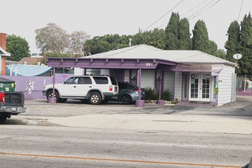 22209 S Vermont Ave, Torrance, CA for sale - Primary Photo - Image 1 of 10