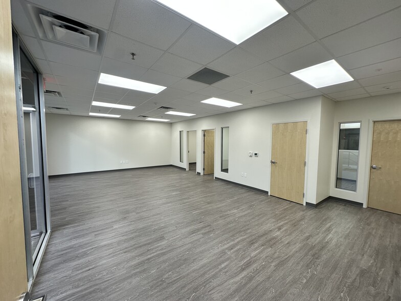 7503-7527 Exchange Dr, Orlando, FL for lease - Building Photo - Image 2 of 12