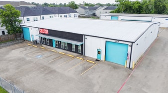 1906 Johanna Dr, Houston TX - Warehouse