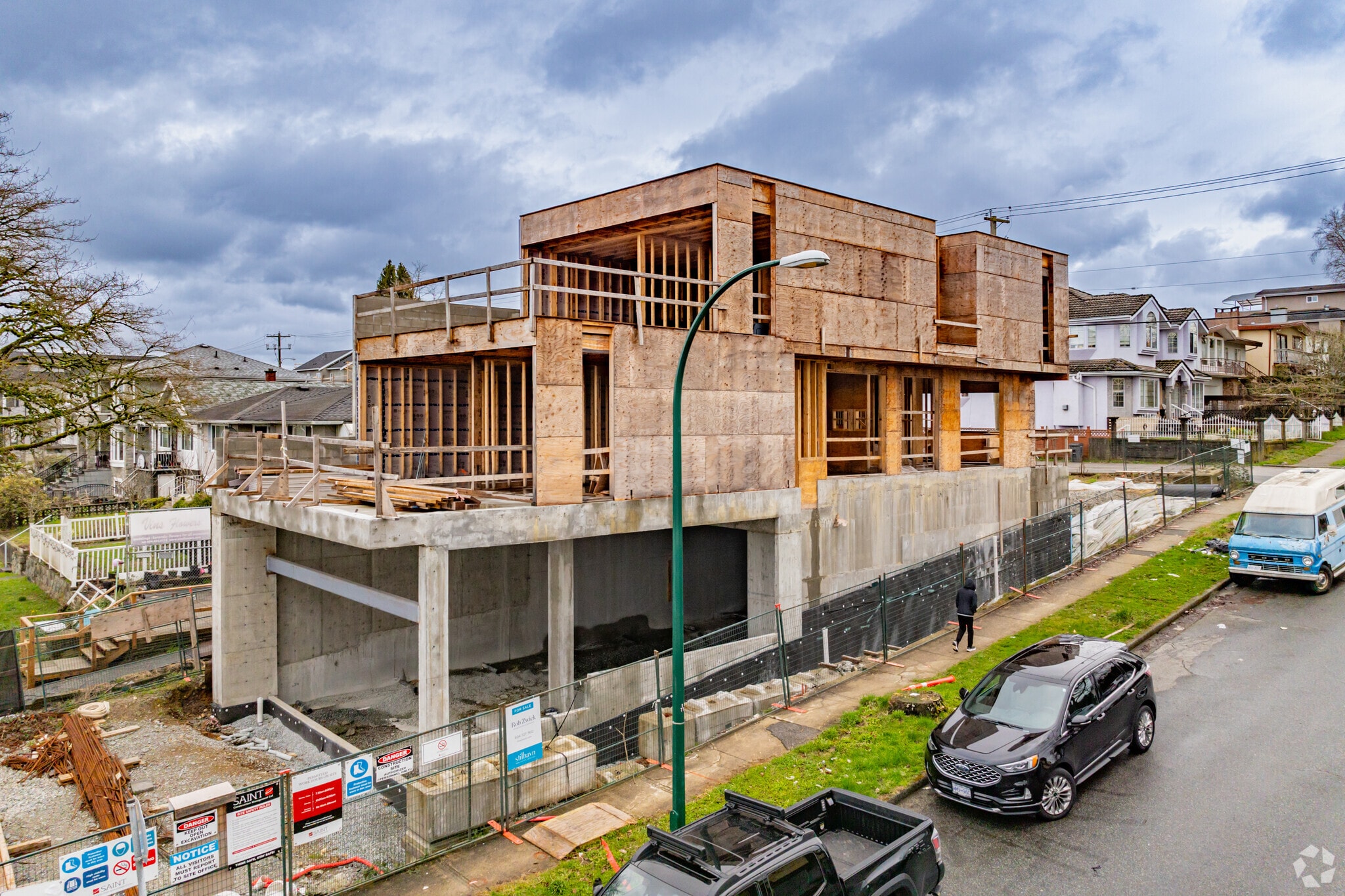 4292 Slocan St, Vancouver, BC for sale Primary Photo- Image 1 of 4