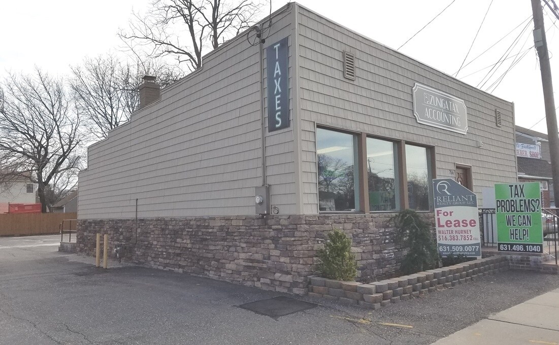 756 Middle Country Rd, Selden, NY 11784