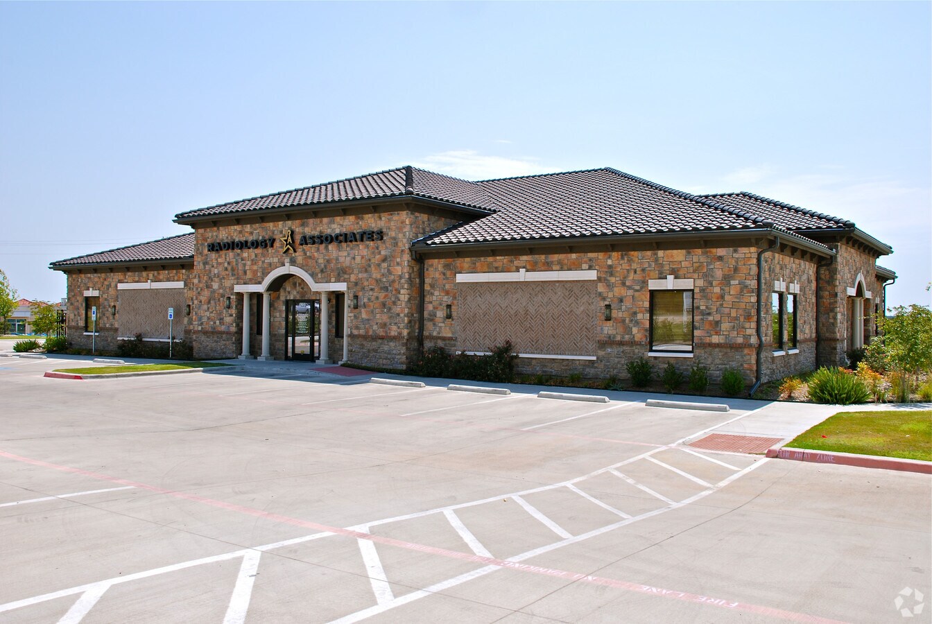 1220 Paluxy Medical Cir, Granbury, TX 76048