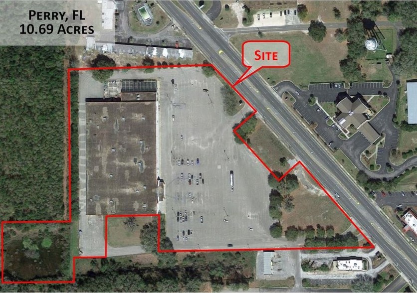 1809 S Byron Butler Pkwy, Perry, FL for sale - Building Photo - Image 1 of 1