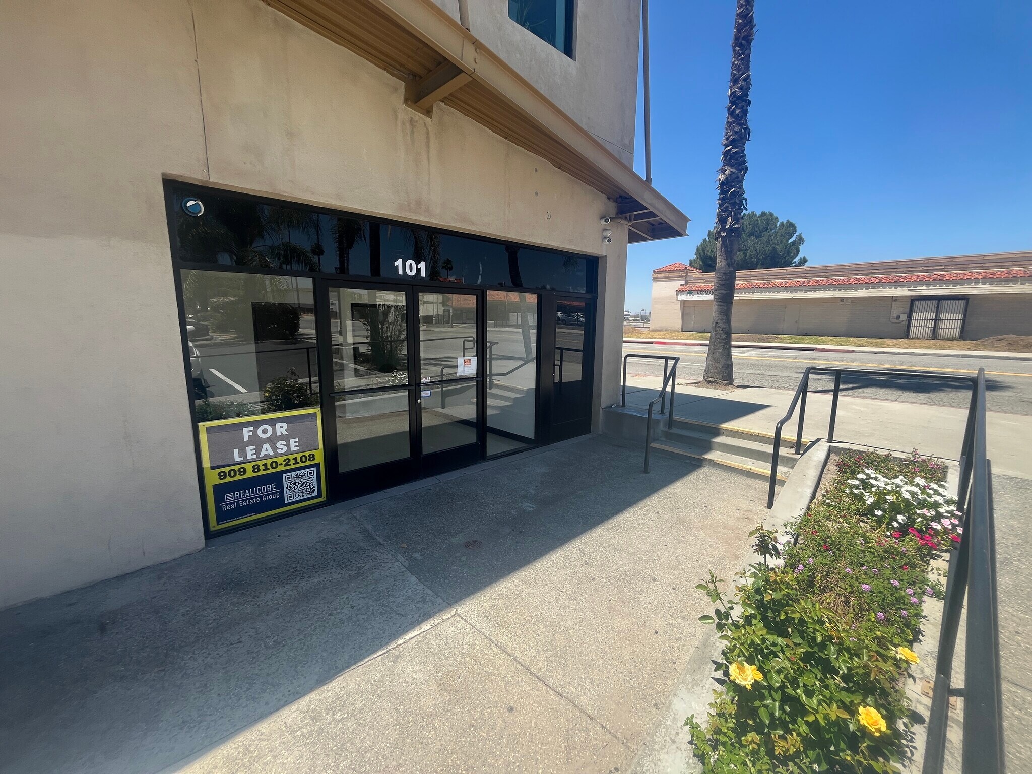 570 W 4th St, San Bernardino, CA for lease Building Photo- Image 1 of 17