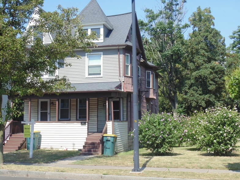 835-837 Plymouth Ave S, Rochester, NY for sale - Building Photo - Image 2 of 2