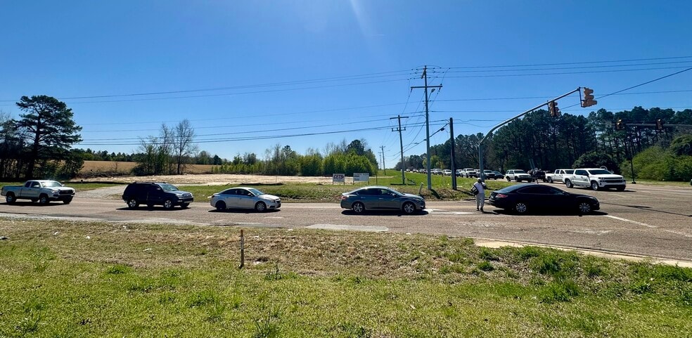 9184 Germantown rd, Olive Branch, MS for sale - Building Photo - Image 2 of 5