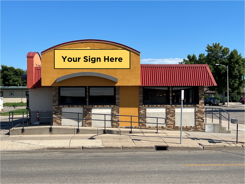 1922 E Broadway Ave, Bismarck, ND for lease - Building Photo - Image 2 of 15