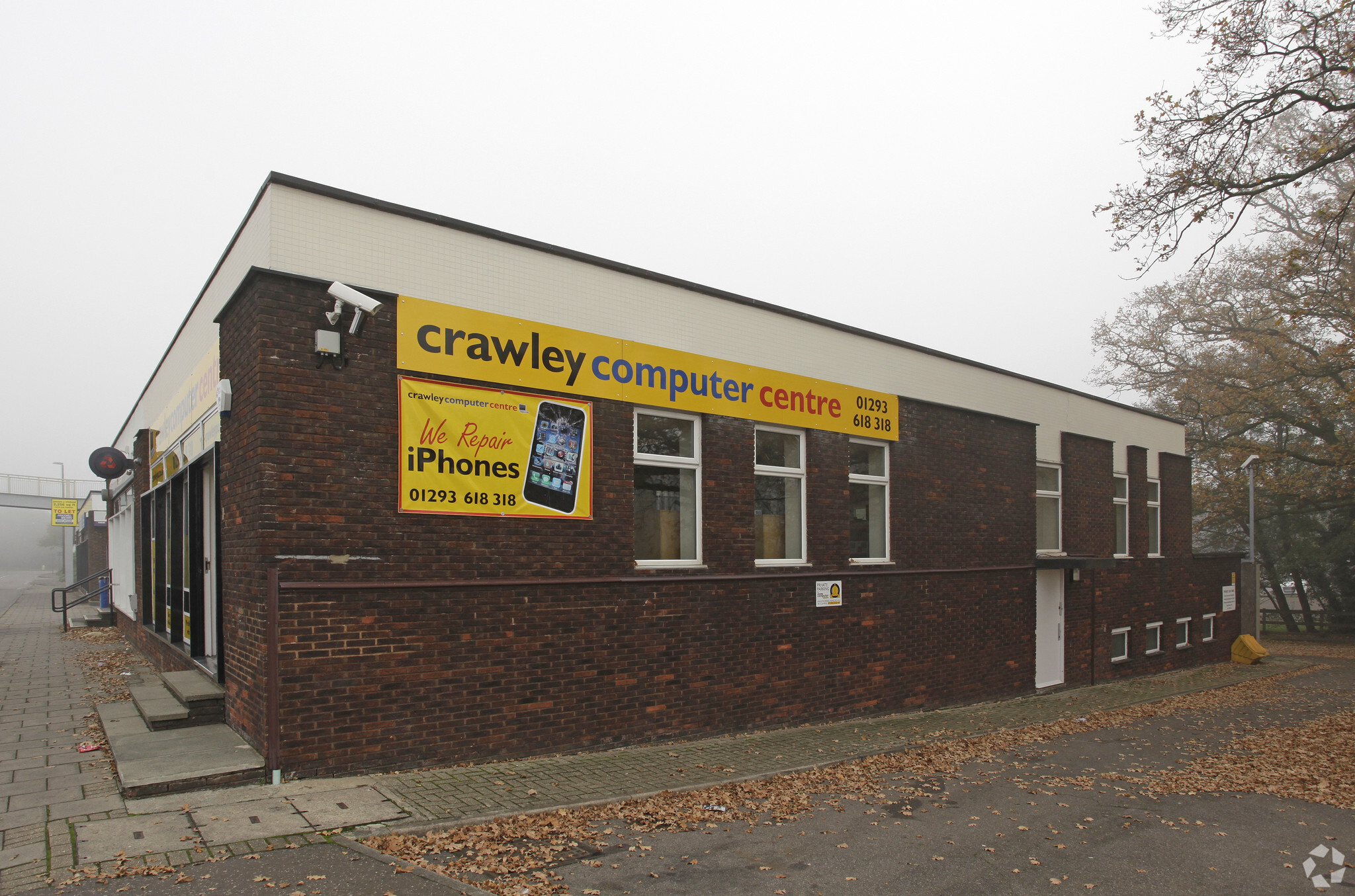 Gatwick Rd, Crawley for lease Primary Photo- Image 1 of 2