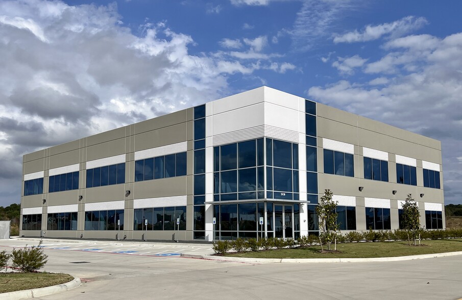 24130 State Highway 249, Tomball, TX for lease - Building Photo - Image 1 of 5