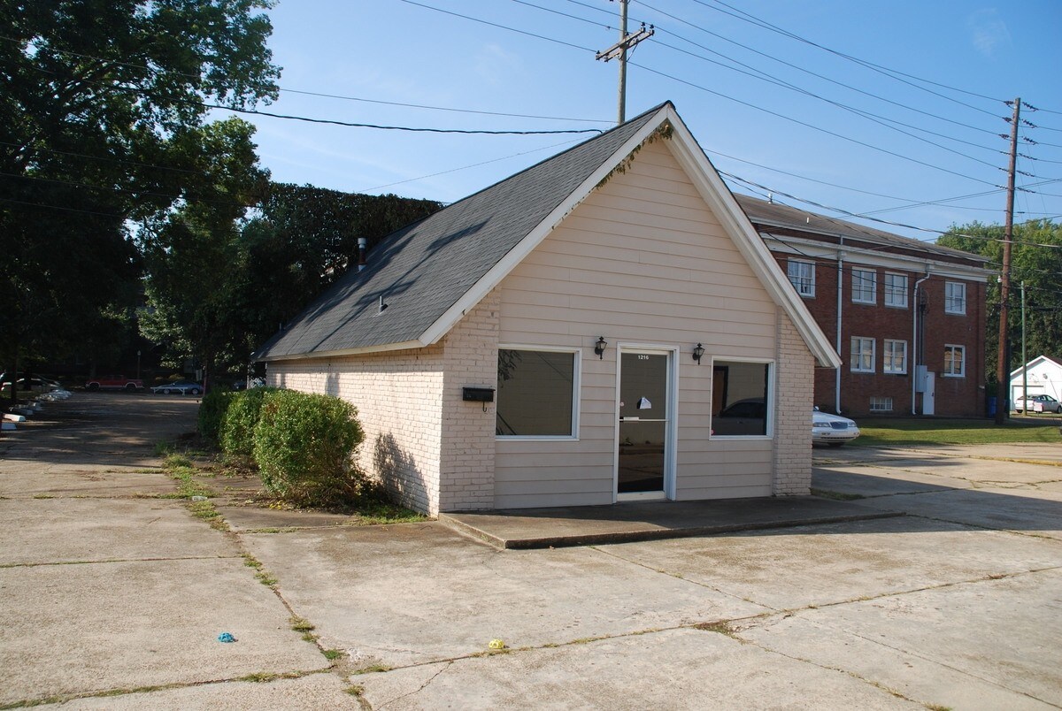 1216 Main St, Columbus, MS for sale Building Photo- Image 1 of 1