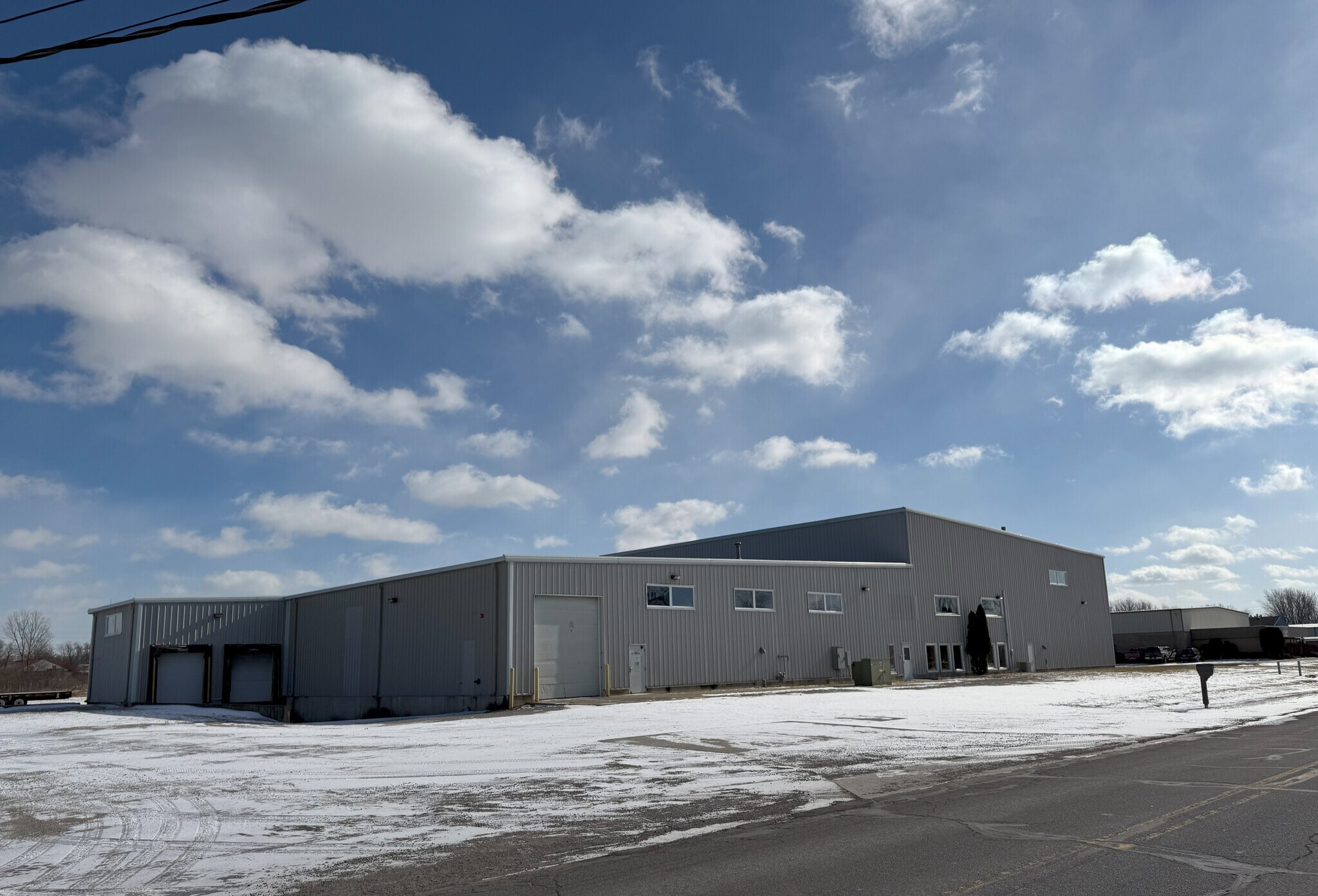 1304 Wohlert St, Angola, IN for sale Building Photo- Image 1 of 1