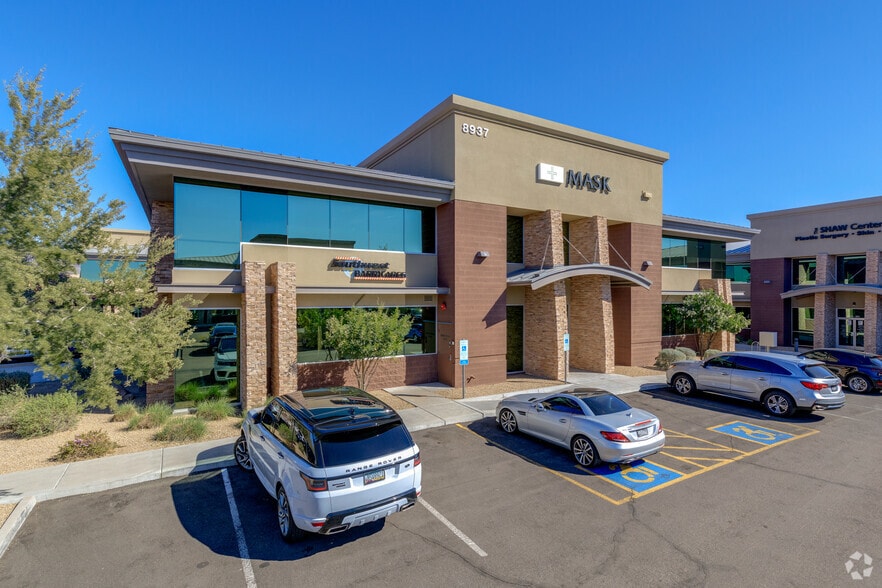 8937 E Bell Rd, Scottsdale, AZ for lease - Building Photo - Image 1 of 1