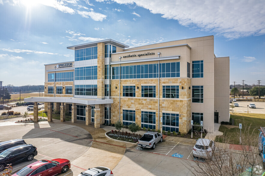 245 W SH 114, Southlake, TX for lease - Building Photo - Image 2 of 18