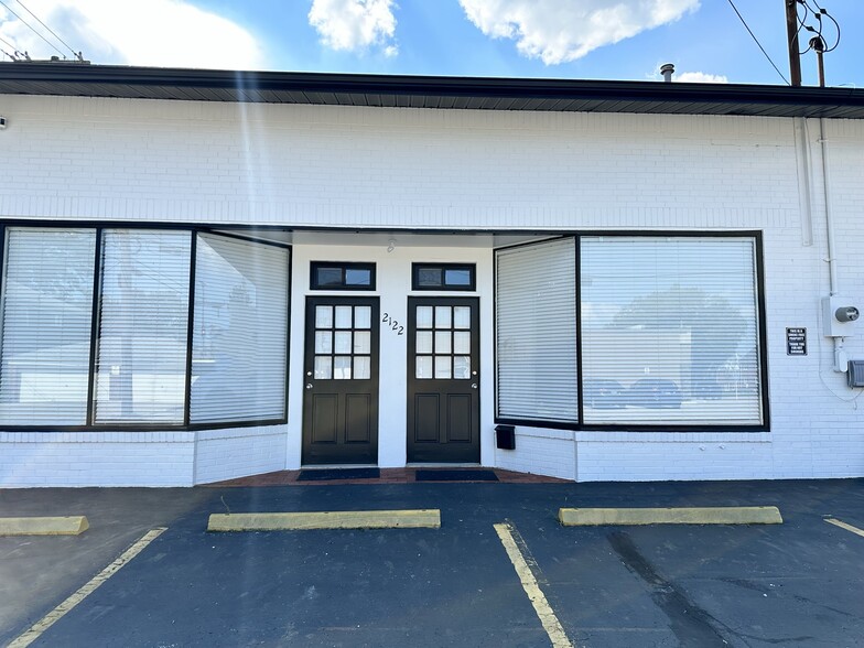 2122 Phelps Ave, Cuyahoga Falls, OH for lease - Building Photo - Image 1 of 17