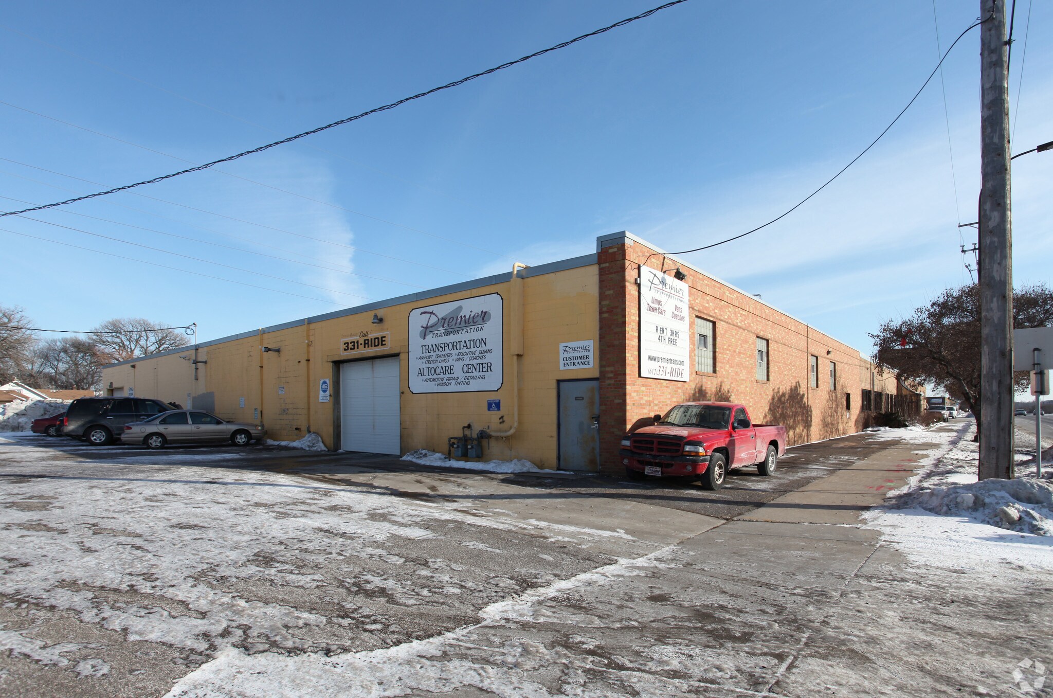 4225 Hiawatha Ave, Minneapolis, MN for sale Primary Photo- Image 1 of 1