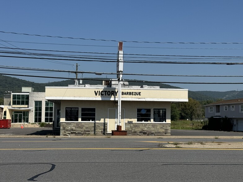 905 Wyoming Ave, Wyoming, PA for sale - Building Photo - Image 1 of 3