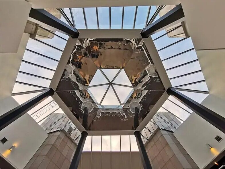 Office in Plérin for lease - Building Photo - Image 2 of 8