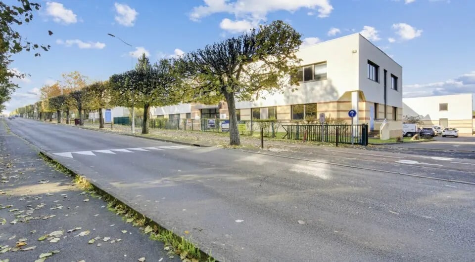 Flex in Champs-sur-Marne for lease - Building Photo - Image 3 of 3