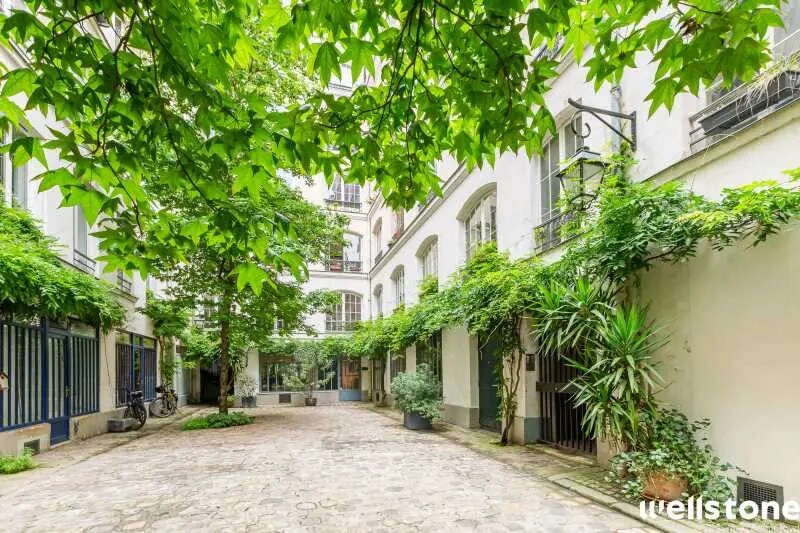 71-73 Rue Du Faubourg Saint-Antoine, Paris for lease Building Photo- Image 1 of 10