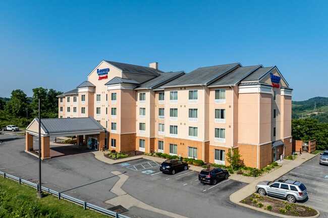 More details for 2500 University Town Centre Dr, Morgantown, WV - Hospitality for Sale