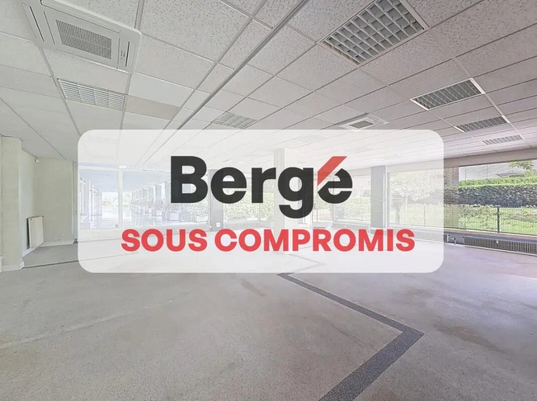 Office in Cannes for sale Interior Photo- Image 1 of 18