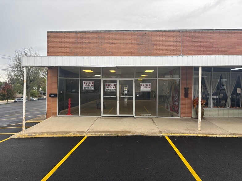 114-116 E Auglaize St, Wapakoneta, OH for lease - Building Photo - Image 1 of 10