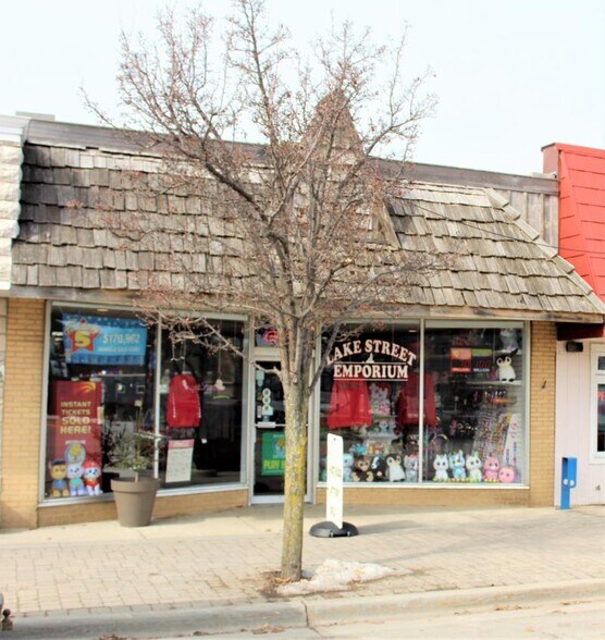 8687 Lake St, Port Austin, MI for sale - Building Photo - Image 1 of 1