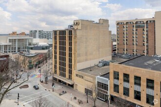 30 W Mifflin St, Madison, WI - AERIAL  map view