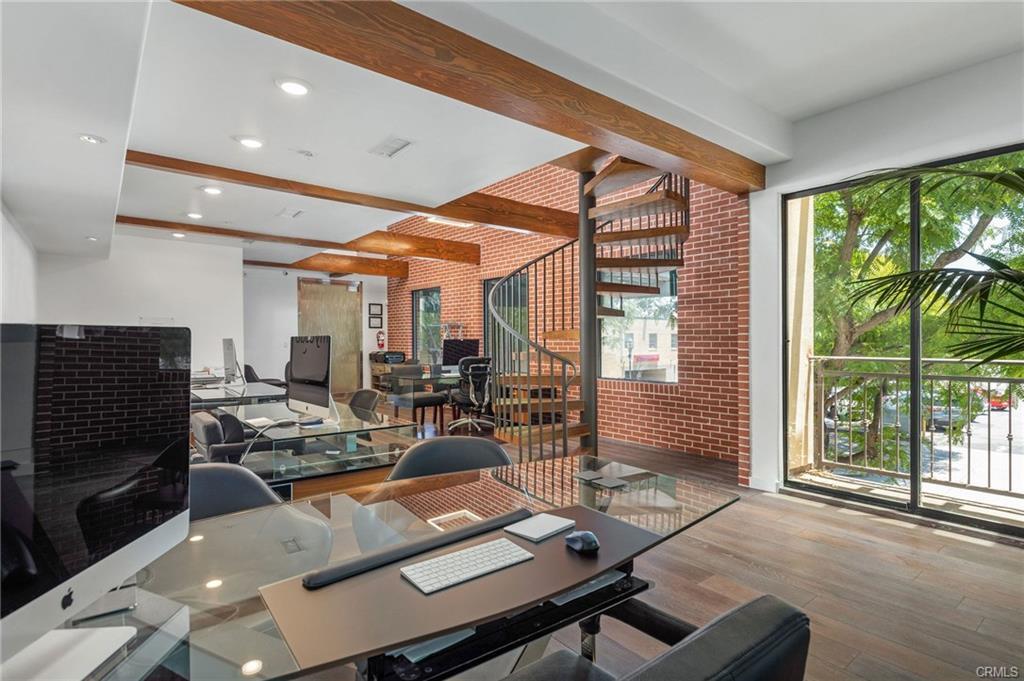 1321 Post Ave, Torrance, CA for lease Interior Photo- Image 1 of 19