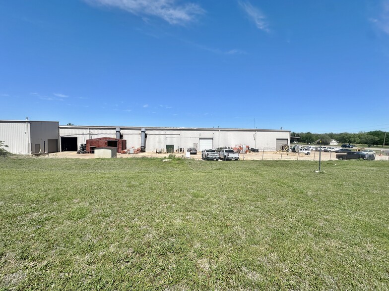 6200 N Harrison Ave, Shawnee, OK for lease - Building Photo - Image 3 of 9