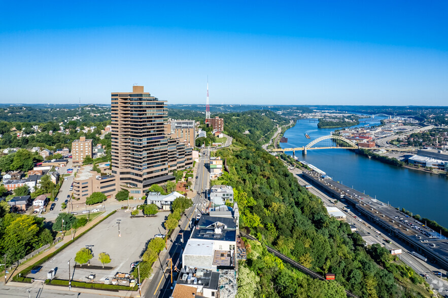 1301 Grandview Ave, Pittsburgh, PA for sale - Building Photo - Image 1 of 12